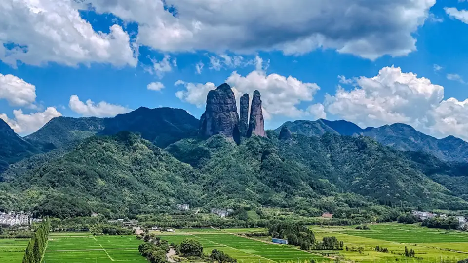 1_Jianglang Mountain - Nianbadu Tourist Area