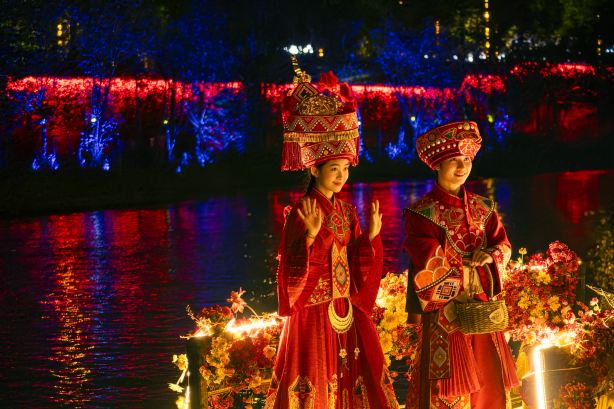 Xuan'en Tribute Water Night Painting