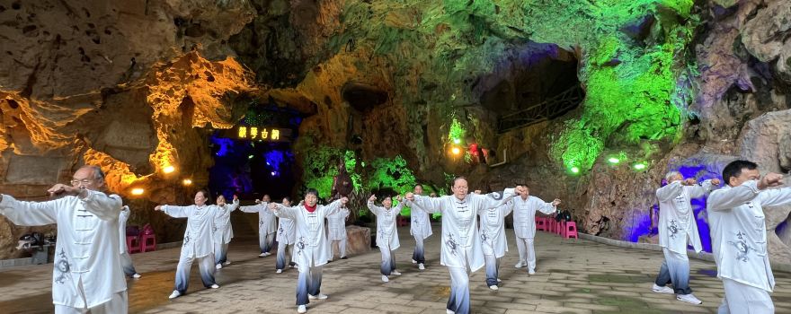 Qinghua Cave