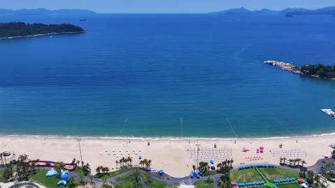 Xiaomeisha Resort attraction in Shenzhen