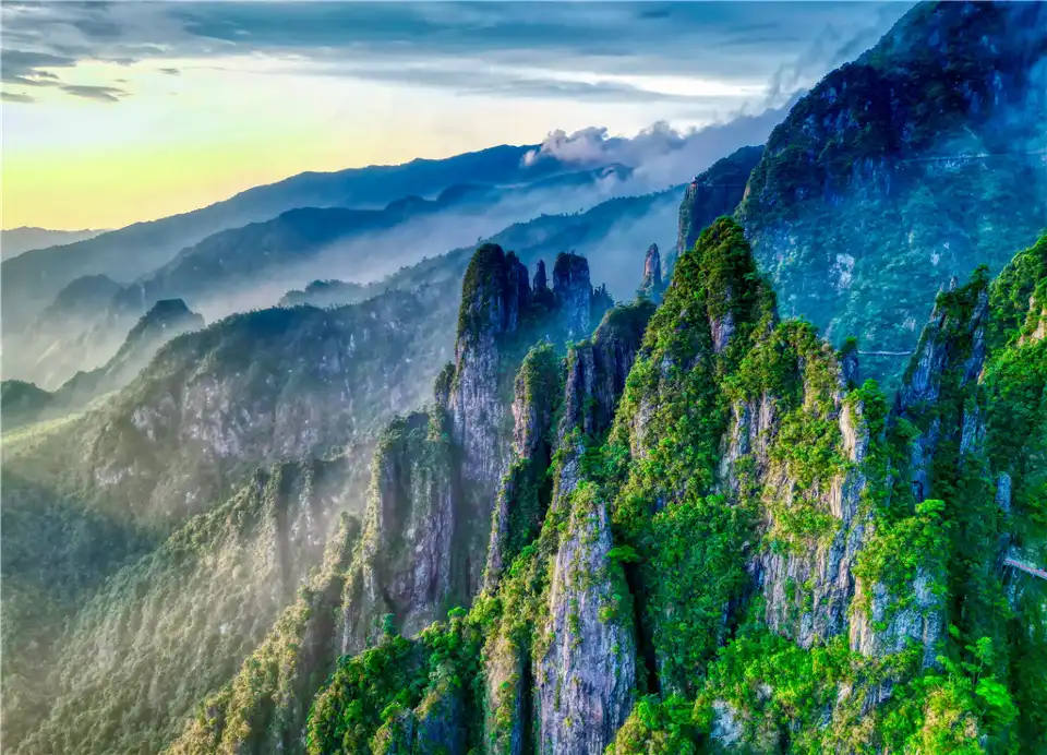 2_Wuzhifeng Scenic Area In Mangshan