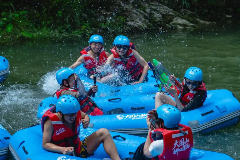 5_Daweishan Free Island Forest Valley Adventure Rafting