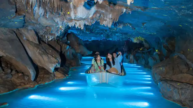 鄰近垂雲通天河的酒店