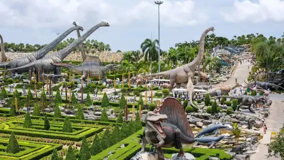 專車暢遊曼谷出發：真理寺+七珍佛山+東芭樂園+Tutu