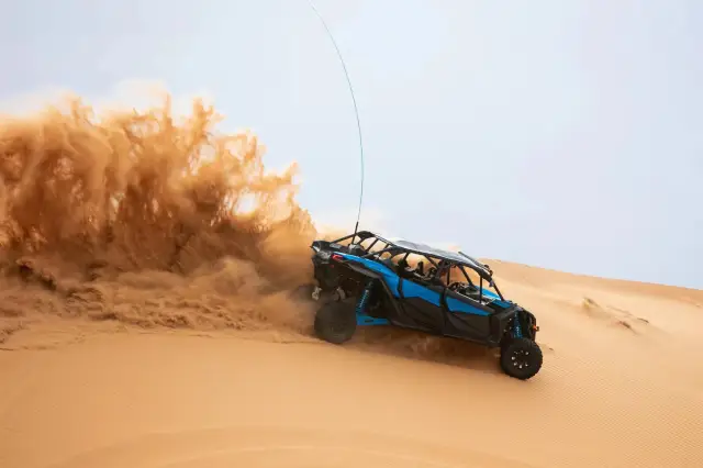 Sandboarding in Zhongwei