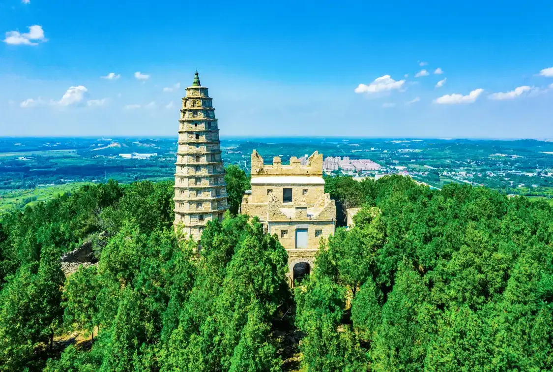 Hotels near Rose Cuiping Mountain