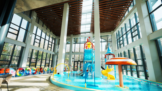 Changbai Mountain Linxi Volcano Hot Springs