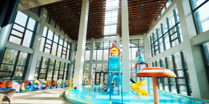 長白山臨溪火山温泉