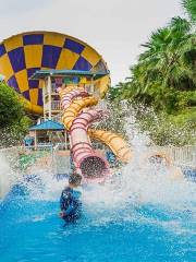 Zhao Shan Chengshi Haijing Water Amusement Park