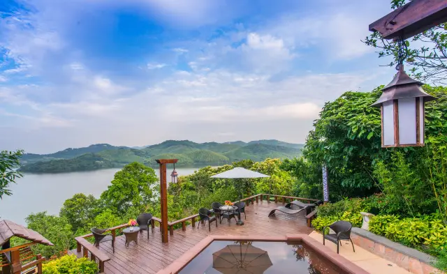 Hot Springs in Tianmuhu