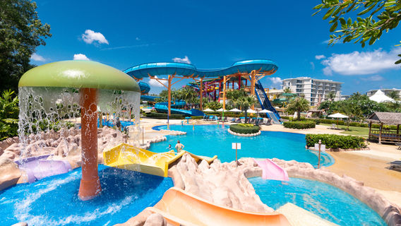 Splash Jungle Water Park Phuket