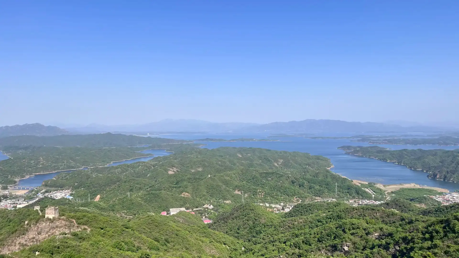 雲蒙山長城遺址公園（東門）周辺のホテル