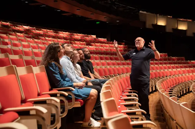 Sydney Opera Listening