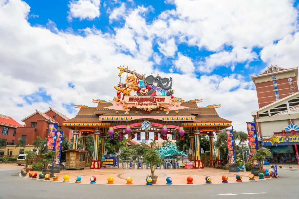1_Lingling Circus
