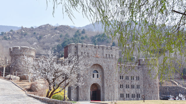 Yishi Zhuangyuan Putaojiu Experience Hall
