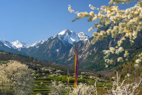 Jiuzhai Beautiful China Resort