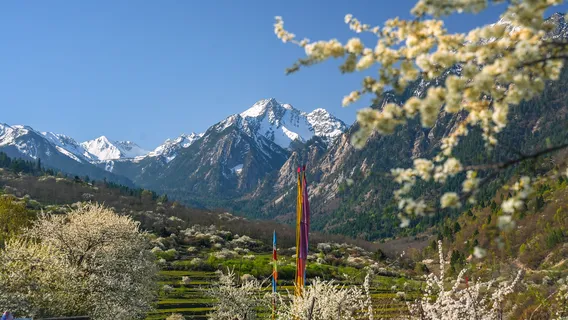 Jiuzhai Beautiful China Resort