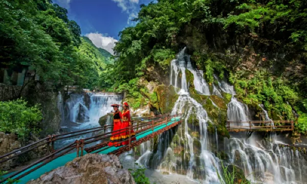 Luoji Ninety-Nine Miles Hot Spring Waterfall Scenic Area