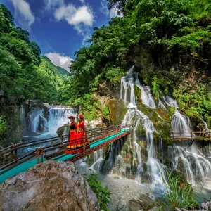 螺髻九十九里温泉瀑布風景區