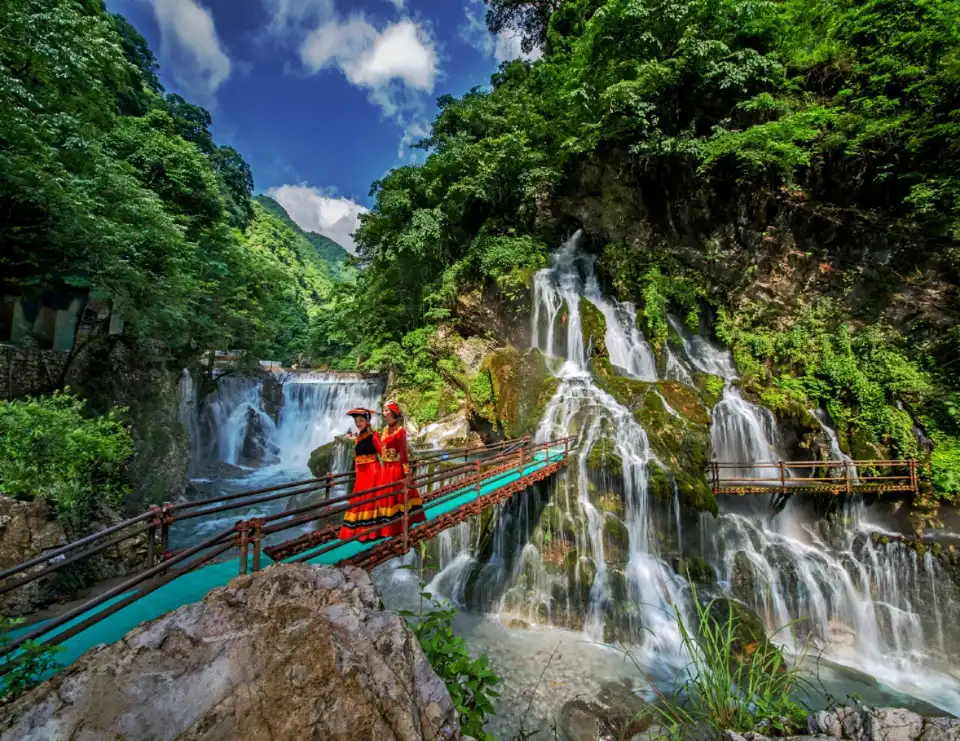 1_Luoji Ninety-Nine Miles Hot Spring Waterfall Scenic Area