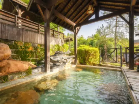 Chongyang Langkou Forest Hot Spring