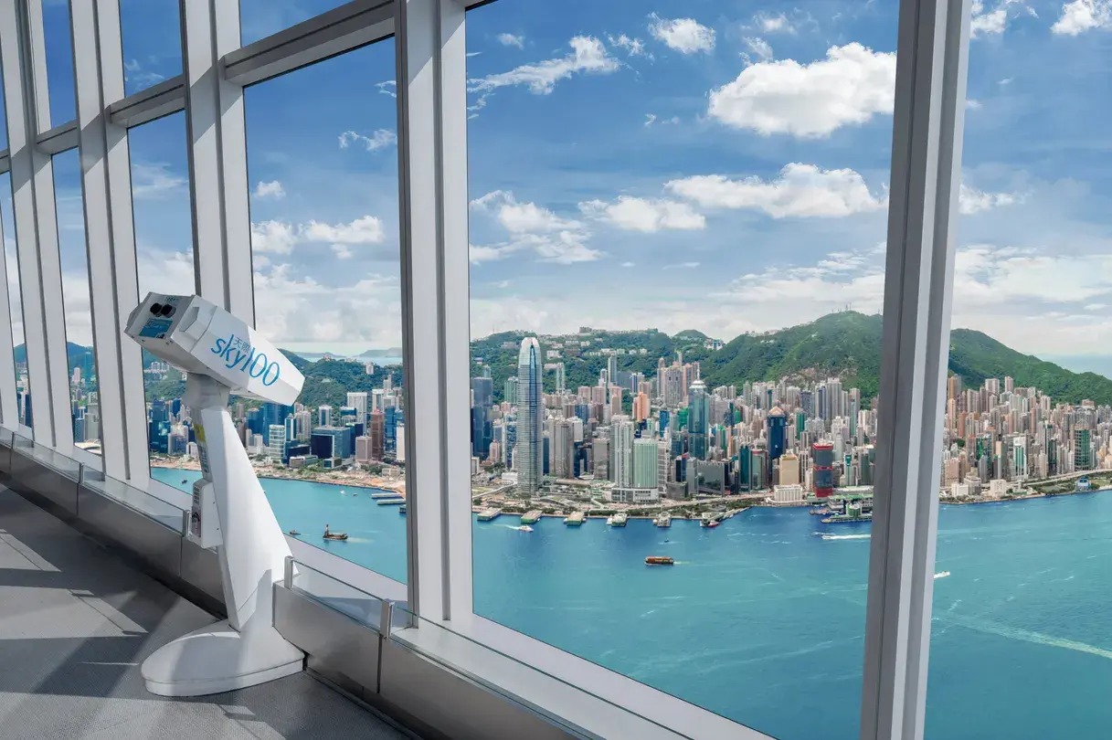 3_Dek Observasi sky100 Hong Kong