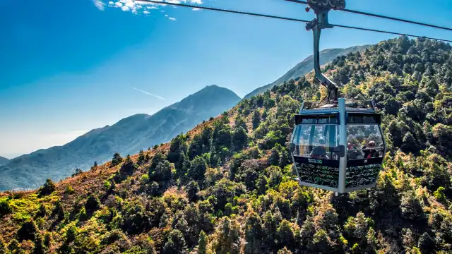 Ngong Ping 360 Cable Car