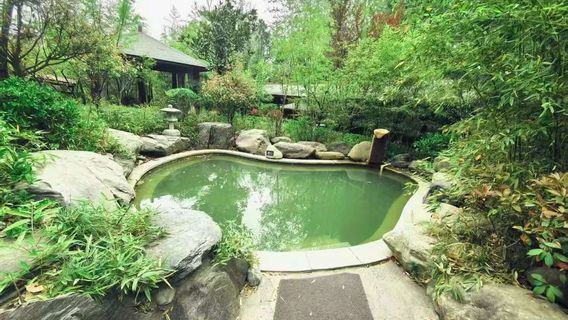 Louguandao Hot Spring