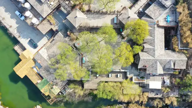 Hotels near Jiuru Mountain Waterfall Scenic Area