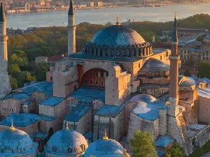 Top 50 Night Attractions in Türkiye