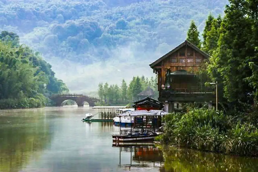 Northern Guizhou Four-Season Flower Scenic Area