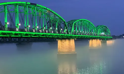 Yalu River Broken Bridge