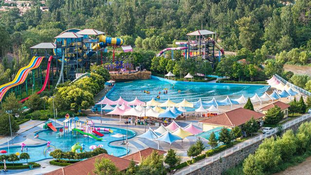 Liangjia Village Dapin Hot Spring Resort