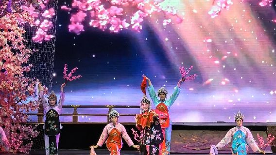 Shaanxi Song and Dance Theater