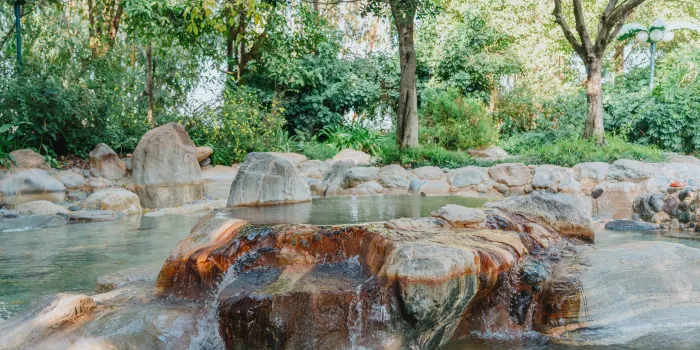 Huquan Banshan Hot Springs image 1
