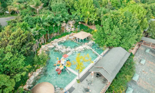 Huquan Banshan Hot Springs