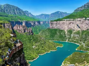 Henan Baoquan Tourist Area