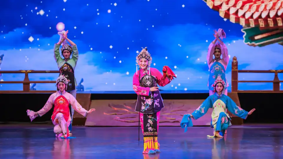 3_Shaanxi Qinqiang Intangible Heritage 'Qin Doll'