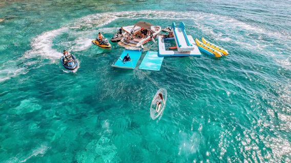 Riyue Bay Island Jet Ski Surfing Club