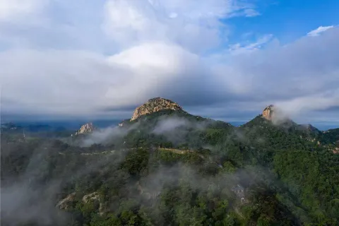 The National Forest Park of Mount Meng Shan