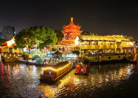 山塘街白居易碼頭游船