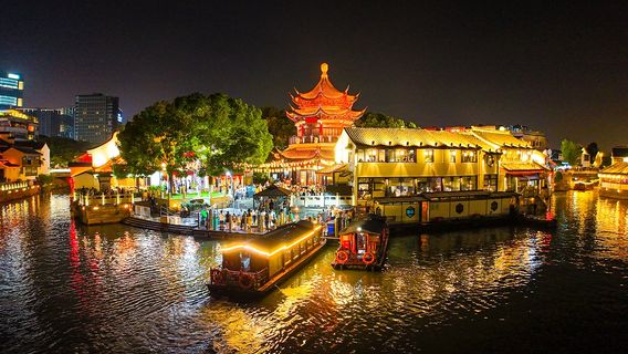 Suzhou Ancient Canal Cruise (Shantang Street Baijuyi Wharf)