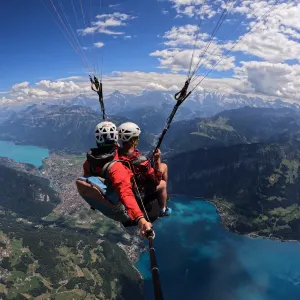 Paragliding Interlaken GmbH因特拉肯滑翔傘體驗