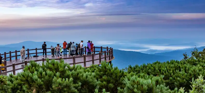 Hotels near Snow Valley