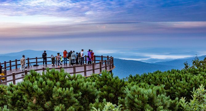 Fenghuangshan National Forest Park