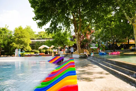 Jiangnanchun Hot Spring