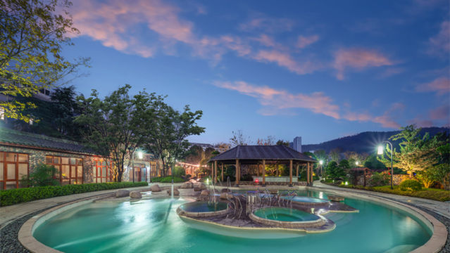 jin hua nan shan wen quan zhu ti gong yuan