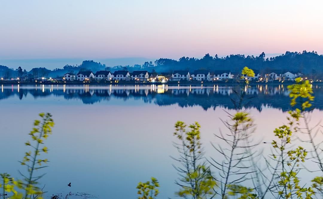 Hanyang Lake Scenic Area