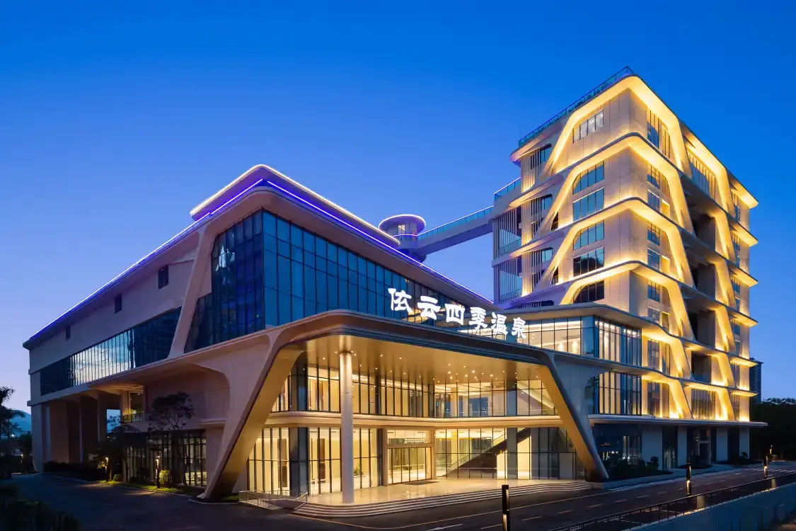 남군산 윈덤 온천 워터파크 리조트 주변 호텔