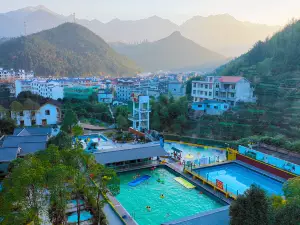 Popular Hot Springs Attractions in Ji'an